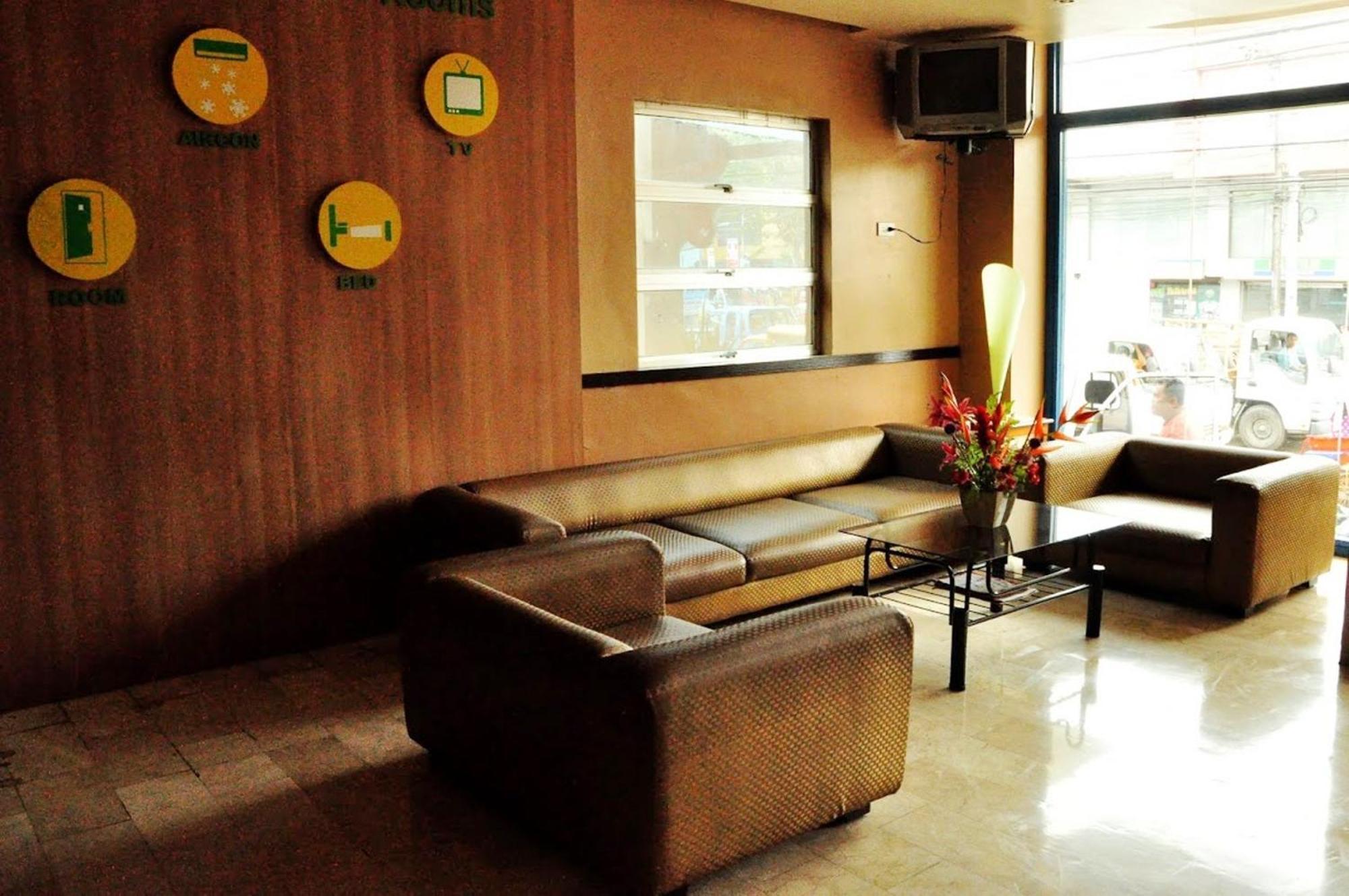 Gv Hotel - Talisay City Екстер'єр фото