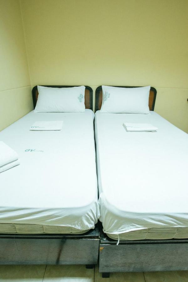 Gv Hotel - Talisay City Екстер'єр фото