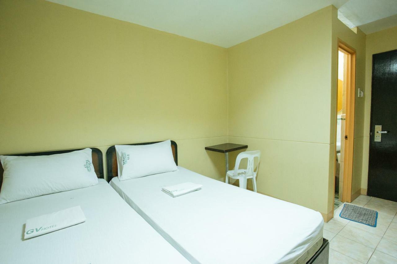 Gv Hotel - Talisay City Екстер'єр фото