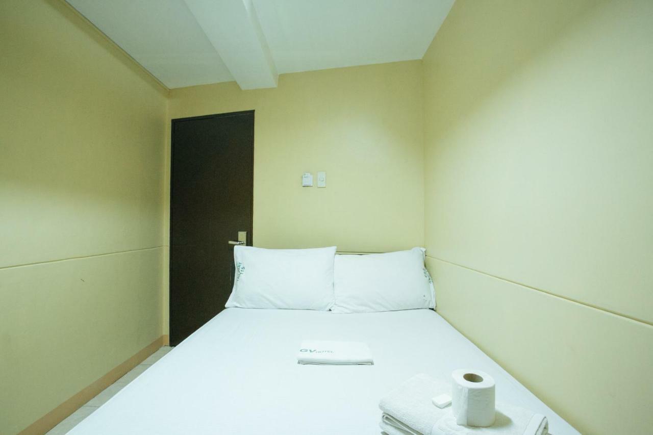 Gv Hotel - Talisay City Екстер'єр фото