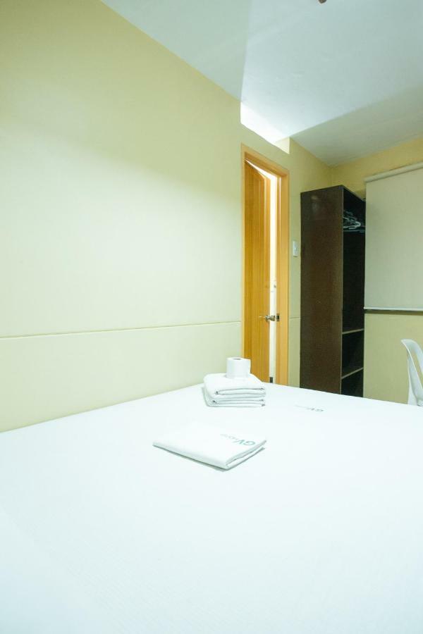 Gv Hotel - Talisay City Екстер'єр фото